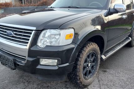 Ford Explorer 92.167 km 12.450 &euro; Schönefeld 12529