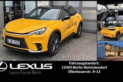 Lexus LBX 5.000 km 40.890 € Berlin 13403
