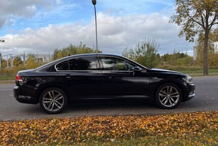 VW Passat 109.877 km 13.499 € Berlin 12679