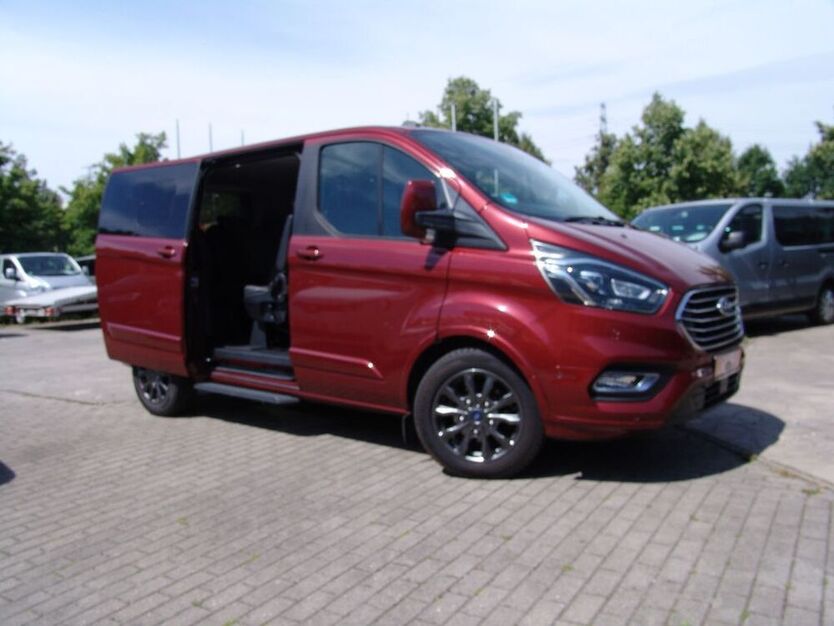 Tourneo Custom
