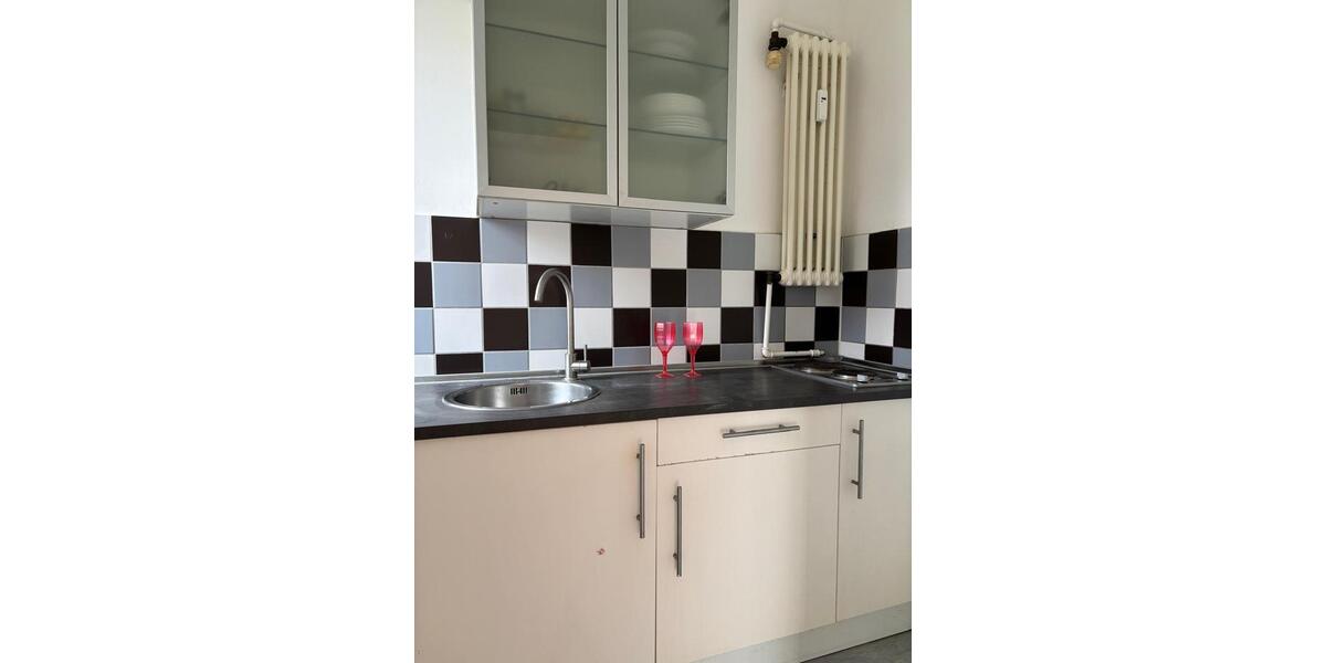 Etagenwohnung Berlin Charlottenburg-Wilmersdorf - 1 Zimmer, 32 m&sup2;, 191.000&euro; | Angebot:27705270