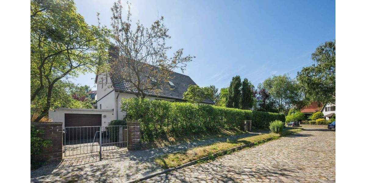 Einfamilienhaus Berlin Zehlendorf - 8 Zimmer, 224 m&sup2;, 1.590.000&euro; | Angebot:25755470