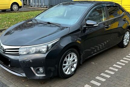 Toyota Corolla 151.000 km 8.400 &euro; Berlin 13509