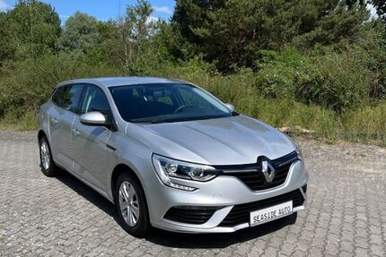 Renault Megane 82.500 km 8.990 &euro; Rüdersdorf 15562