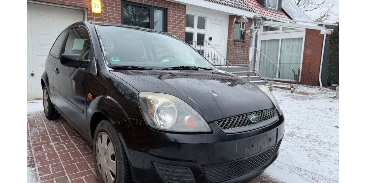 Ford Fiesta 153.000 km 1.400 &euro; Berlin 12347