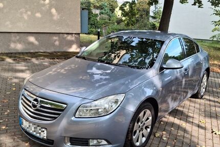 Opel Insignia 153.000 km 4.900 &euro; Berlin 12105