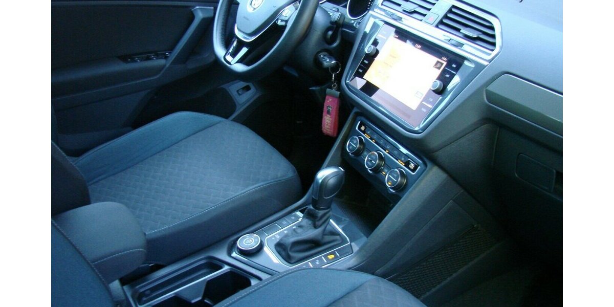 VW Tiguan 2.0TSi 4Motion R-line ACC Navi LED Kamera 22.247 km 27.980 &euro; Falkensee 14612