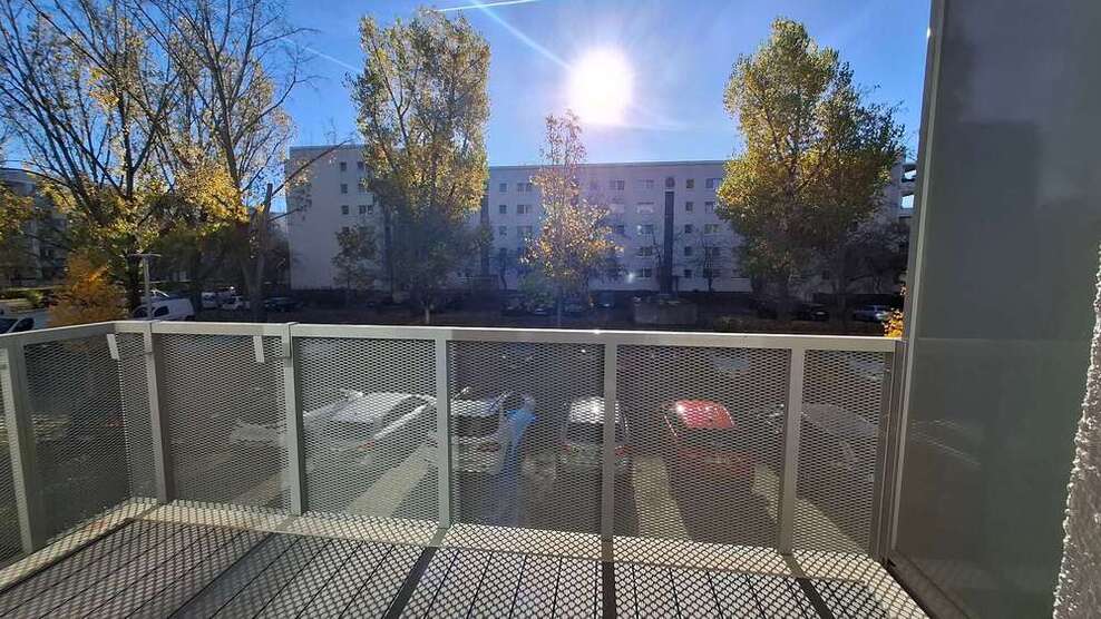 Wohnung zum Mieten in Berlin 1.442,17 € 96.66 m² 5 zimmer