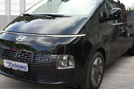 Hyundai STARIA 1.450 km 52.950 &euro; Berlin 12351
