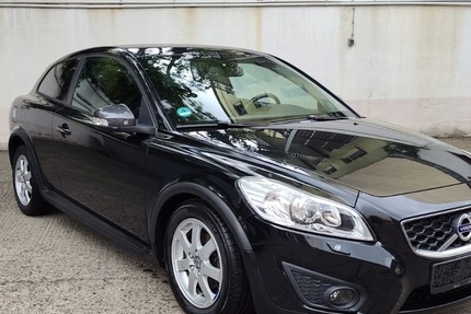 Volvo C 30 1.6 D Drive Kinetic Klimaautomatic 175.171 km 3.999 &euro; Berlin 10247