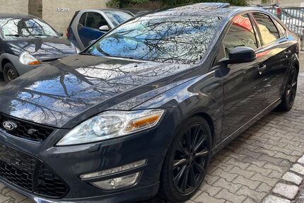 Ford Mondeo 194.000 km 4.700 &euro; Berlin 13357