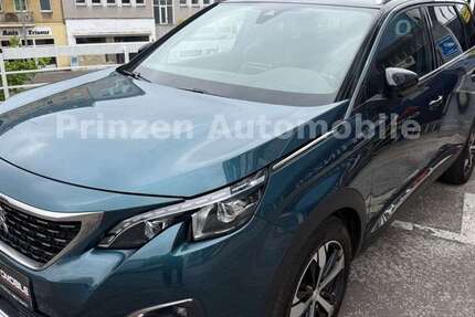 Peugeot 5008 94.000 km 18.500 &euro; Berlin 10827