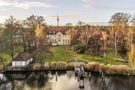 Haus Berlin / Wannsee Wannsee - 27 Zimmer, 1.038 m&sup2;, 19.500.000&euro; | Angebot:26800570