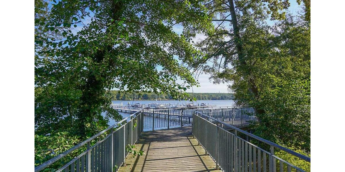 Etagenwohnung Potsdam - 4 Zimmer, 125 m&sup2;, 2.390&euro; | Angebot:26017779