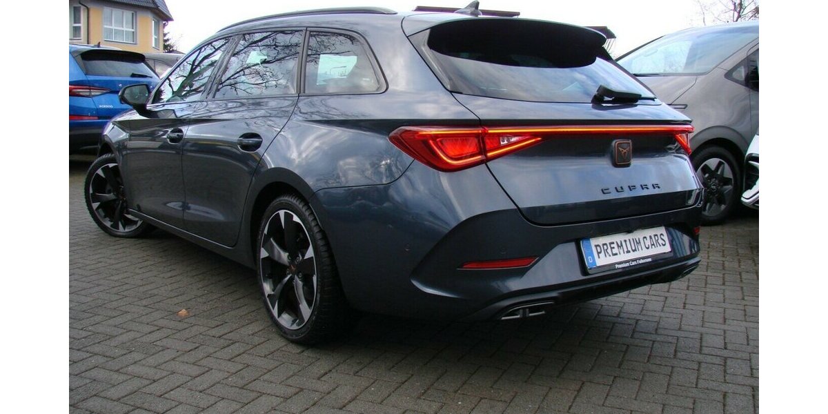 Cupra Leon ST eTSi ACC Panorama Vision Plus LED Beats 5.999 km 27.980 &euro; Falkensee 14612