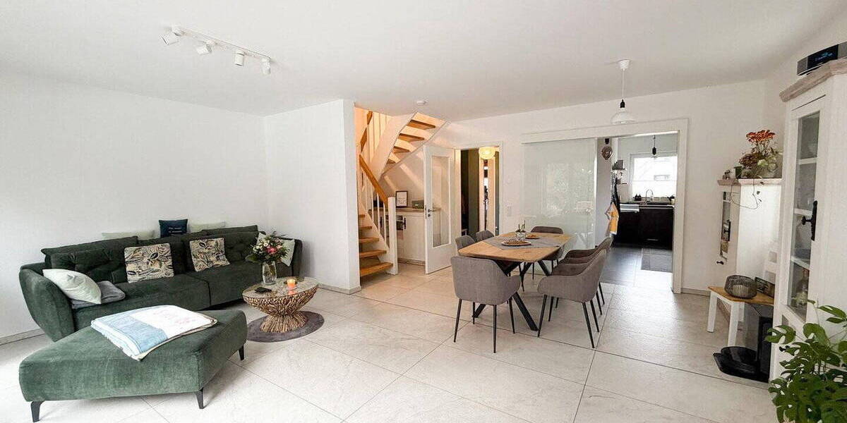 Reihenendhaus Berlin Spandau - 5 Zimmer, 150 m&sup2;, 2.790&euro; | Angebot:26452365
