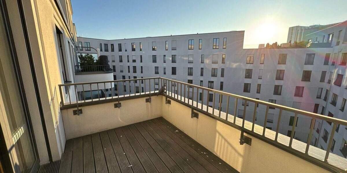 Etagenwohnung Berlin Mitte - 4 Zimmer, 107 m&sup2;, 2.400&euro; | Angebot:24727218