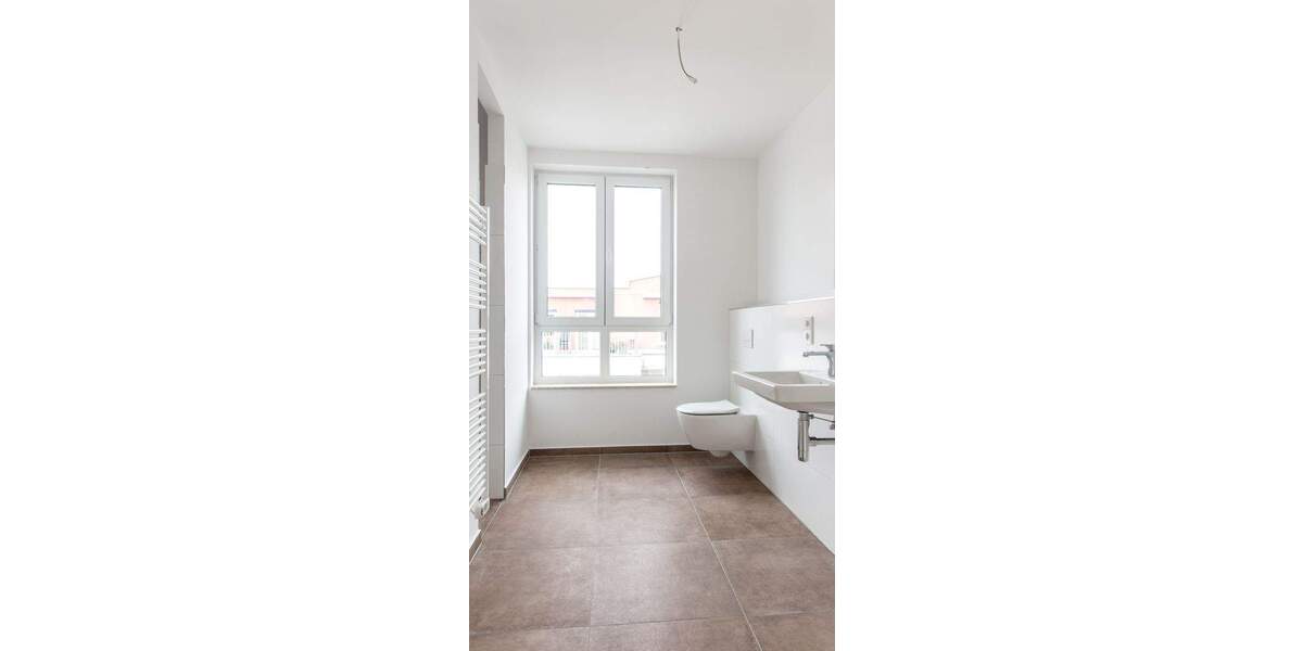 Terrassenwohnung Berlin Neukölln - 2 Zimmer, 61 m&sup2;, 1.213&euro; | Angebot:25820548