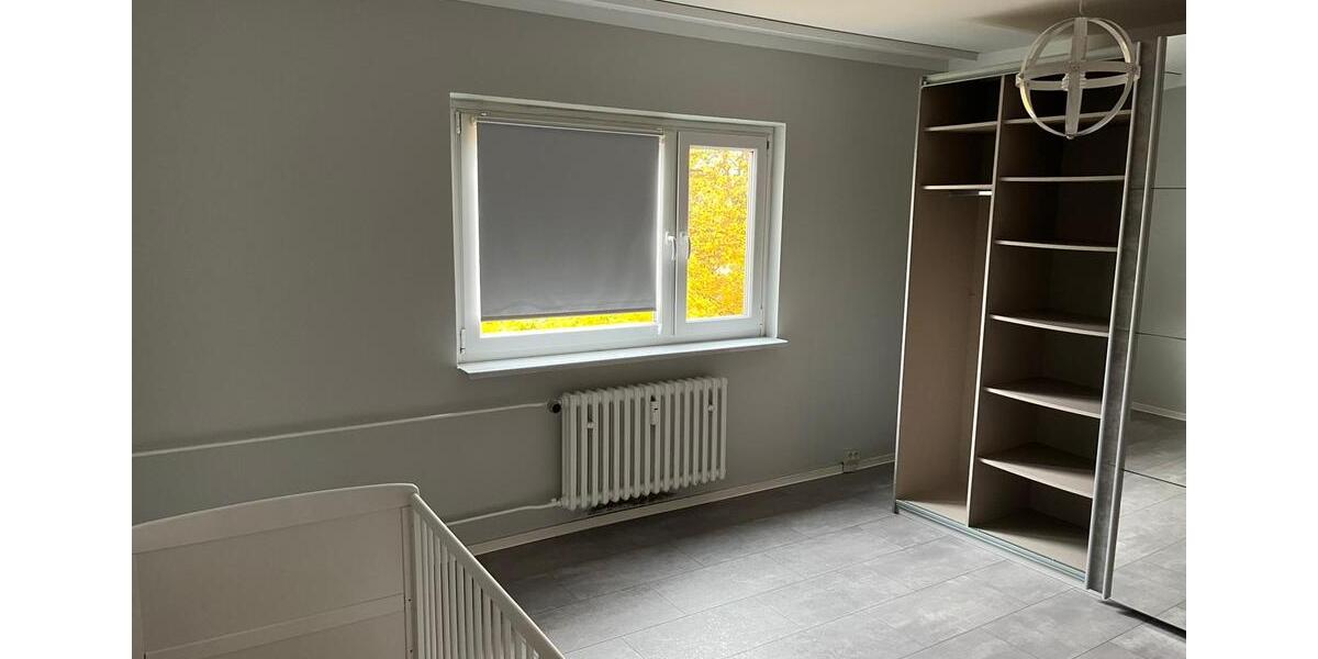Kernsanierte 90m² Traumwohnung in ruhiger Lage von Berlin-Spandau zimmer