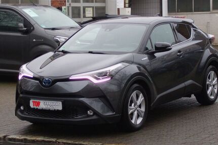 Toyota C-HR 37.801 km 20.990 € Berlin 13403