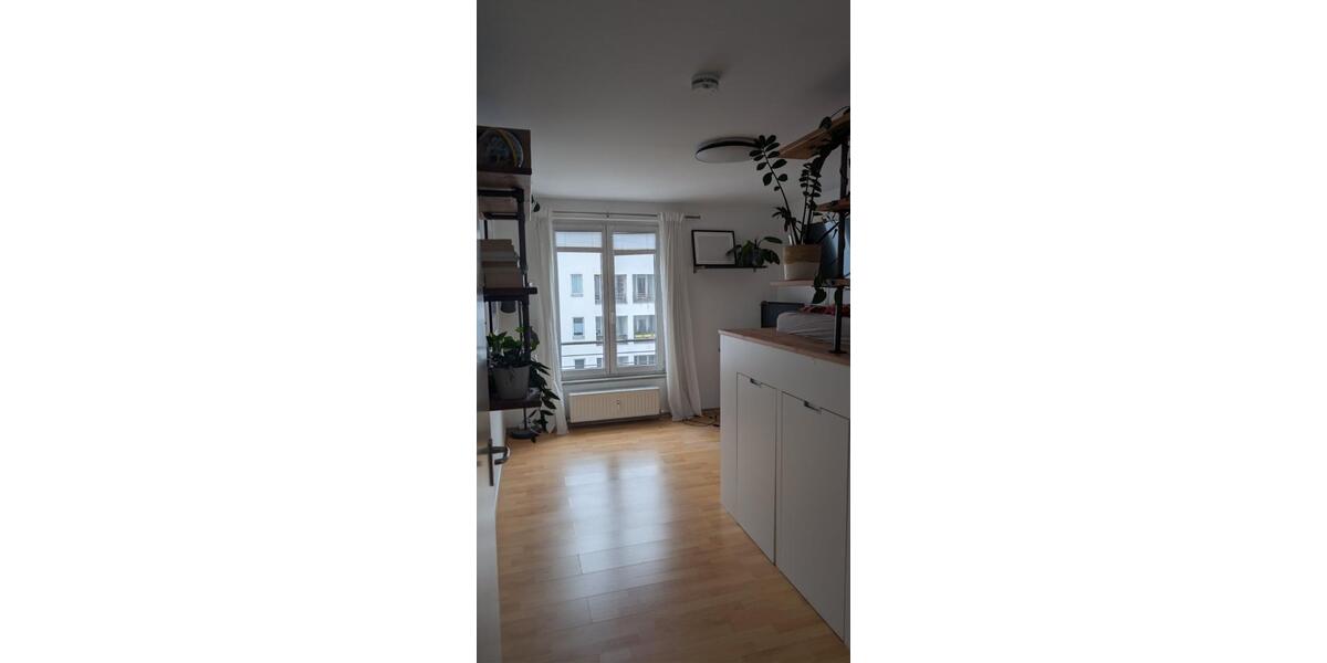 Etagenwohnung Berlin Treptow-Köpenick - 1 Zimmer, 15 m&sup2;, 307&euro; | Angebot:25869457