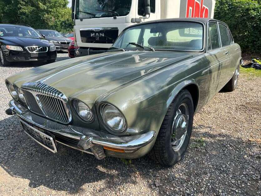 Jaguar Daimler 40.000 km 12.000 € Berlin 12109