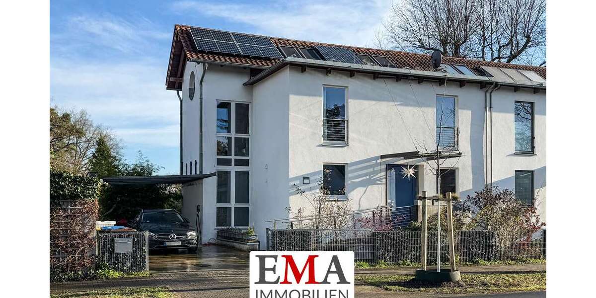 Haus zum Kaufen in Falkensee 890.000 € 216 m² 5 zimmer