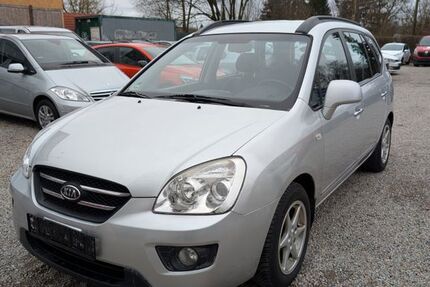 Kia Carens 153.000 km 5.990 &euro; Berlin 13158