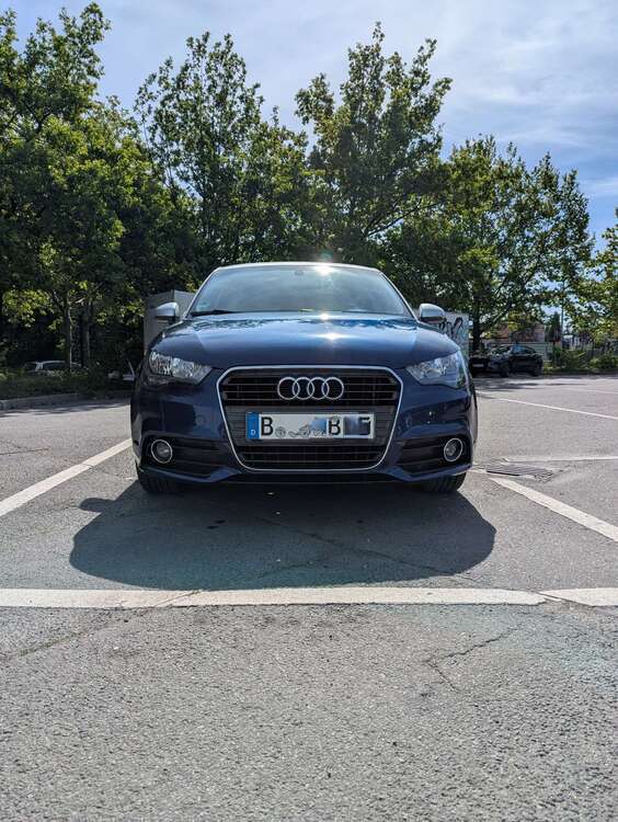 Audi A1 102.000 km 8.500 € Berlin 12349