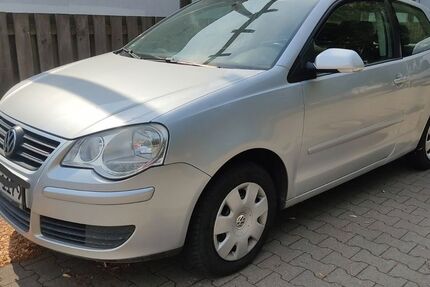 VW Polo 124.980 km 2.490 &euro; Berlin 12435