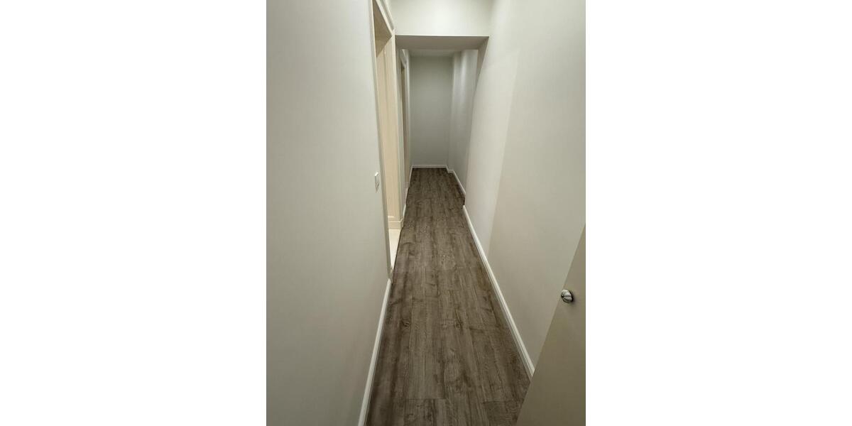 Erdgeschoßwohnung Berlin Charlottenburg-Wilmersdorf - 3 Zimmer, 95 m&sup2;, 1.850&euro; | Angebot:26223424