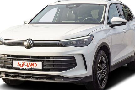 VW Tiguan 22.587 km 34.990 &euro; Berlin 12683