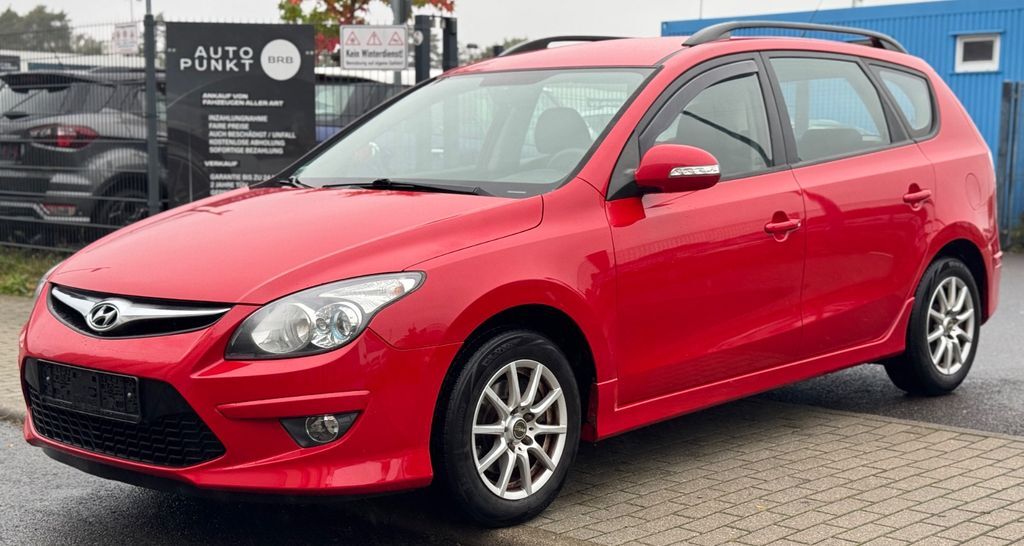 Hyundai i30 90.000 km 6.199 € Wildau 15745