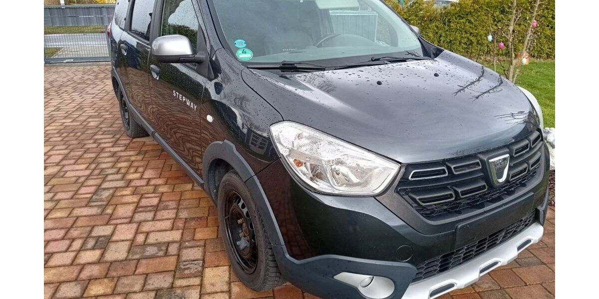 Dacia Lodgy 108.000 km 11.900 &euro; Potsdam 14476