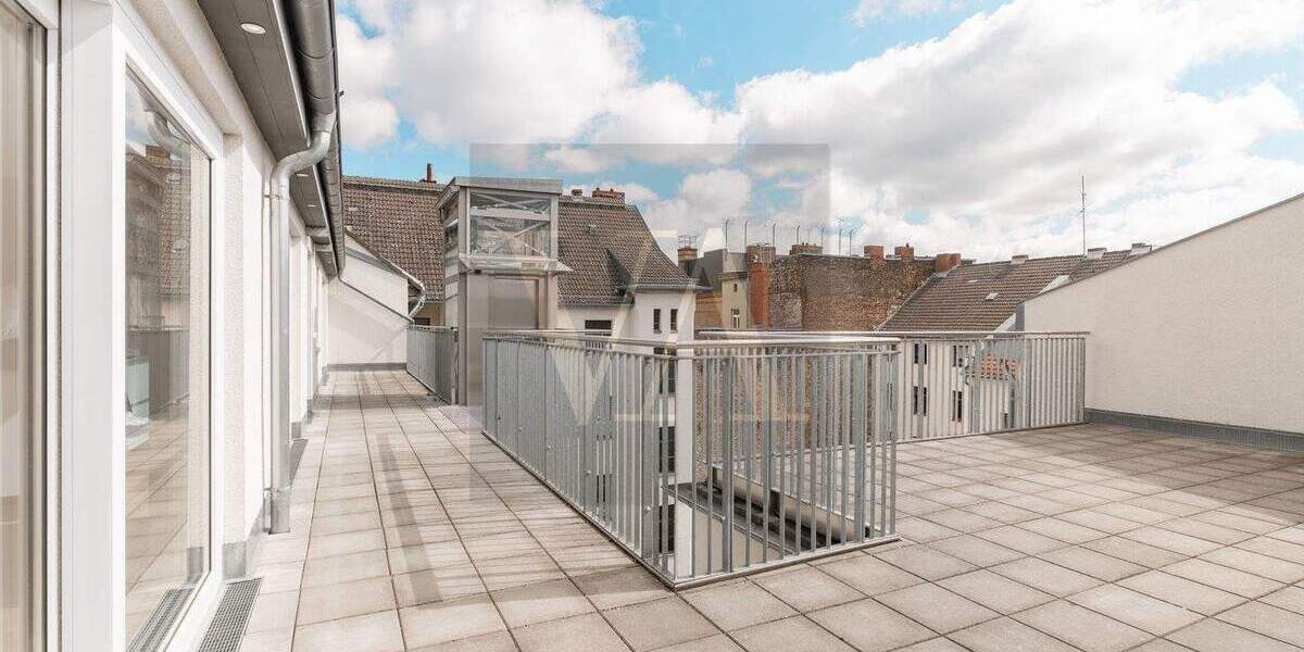 Etagenwohnung Berlin Kreuzberg - 4 Zimmer, 173 m&sup2;, 4.850&euro; | Angebot:25700707