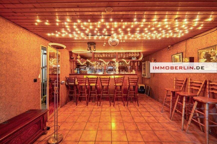 Einfamilienhaus Berlin Frohnau - 4 Zimmer, 120 m&sup2;, 550.000&euro; | Angebot:24808045