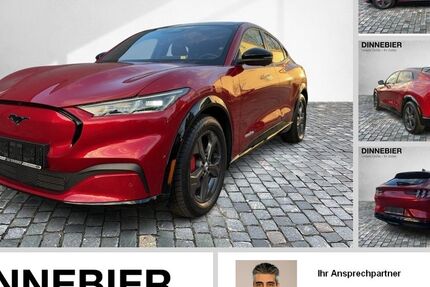 Ford Mustang Mach-E 29.896 km 36.189 € Berlin 10711