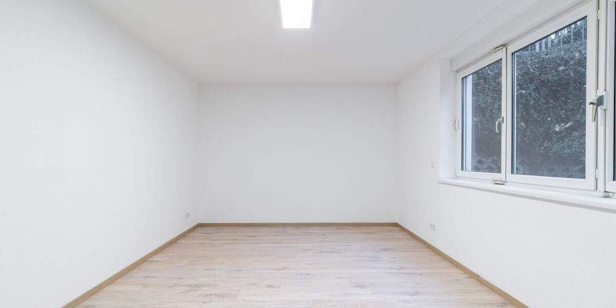 Gewerbeobjekt Berlin Lichterfelde - 3 Zimmer, 99 m&sup2;, 475.000&euro; | Angebot:25710012