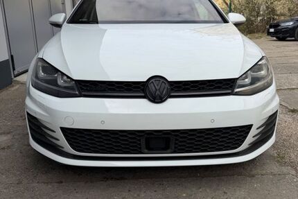 VW Golf 216.721 km 10.500 &euro; Königs Wusterhausen 15711