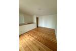 2-Zimmer-Wohnung in eigener Remise