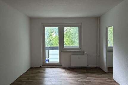 Wohnung Berlin Hellersdorf - 1 Zimmer, 34 m&sup2;, 579&euro; | Angebot:26989514