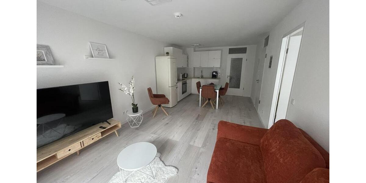 Erdgeschoßwohnung Berlin - 3 Zimmer, 71 m&sup2;, 1.950&euro; | Angebot:26683038