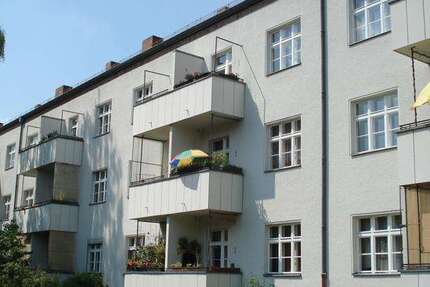 Wohnung Berlin Reinickendorf - 1.5 Zimmer, 53 m&sup2;, 523&euro; | Angebot:27334558