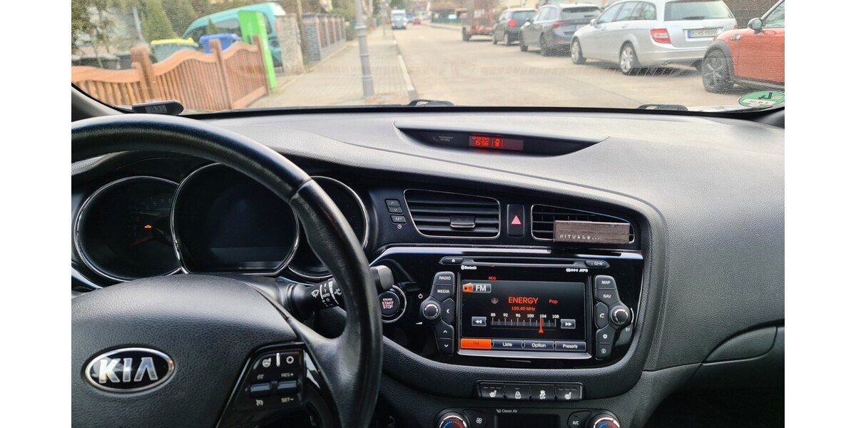 Kia Pro CeeD 77.580 km 9.999 &euro; Berlin 10178