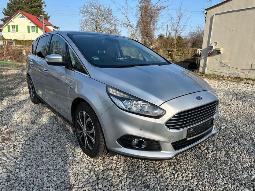 S-Max