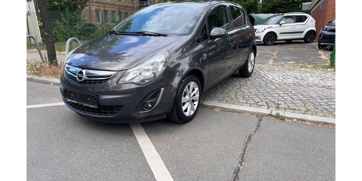 Opel Corsa 132.000 km 4.799 &euro; Berlin 13597