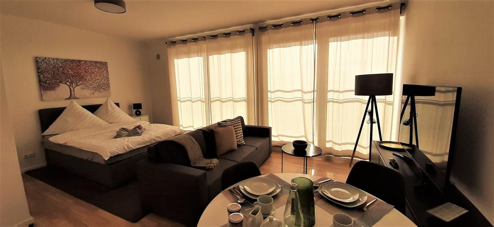 Dachgeschoßwohnung Berlin Friedrichshain-Kreuzberg - 1 Zimmer, 32 m&sup2;, 950&euro; | Angebot:25900884