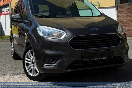 Ford Tourneo Courier Titanium*1-Hand*SHZ*AppLink*USB* 94.810 km 10.890 &euro; Berlin 13187