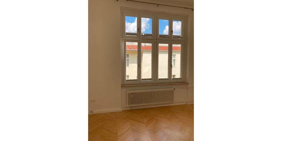 Dachgeschoßwohnung Berlin Charlottenburg-Wilmersdorf - 3 Zimmer, 111 m&sup2;, 1.850&euro; | Angebot:25892427