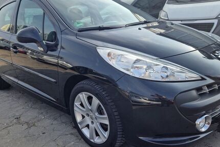 Peugeot 207 137.200 km 3.790 &euro; Berlin 12681